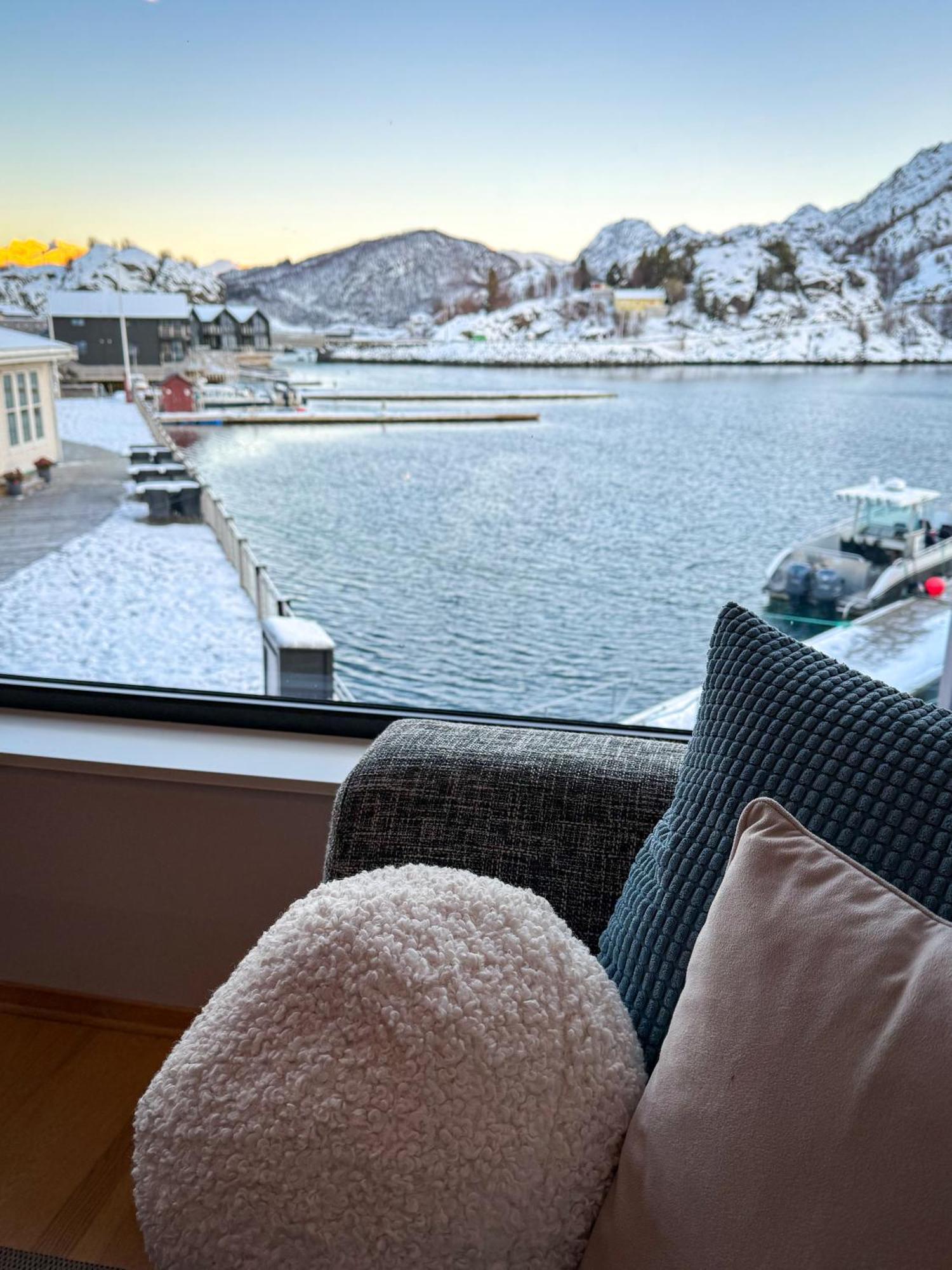 Hotel Hamn I Senja Zewnętrze zdjęcie